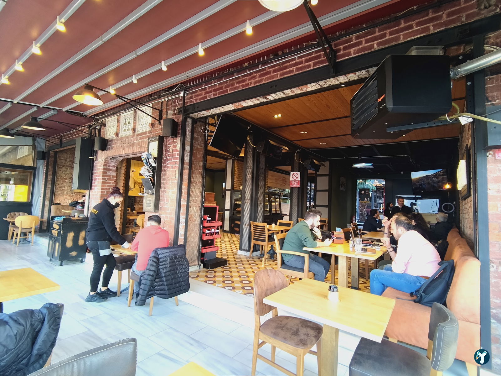 Suppa Cafe & Lounge Beylerbeyi