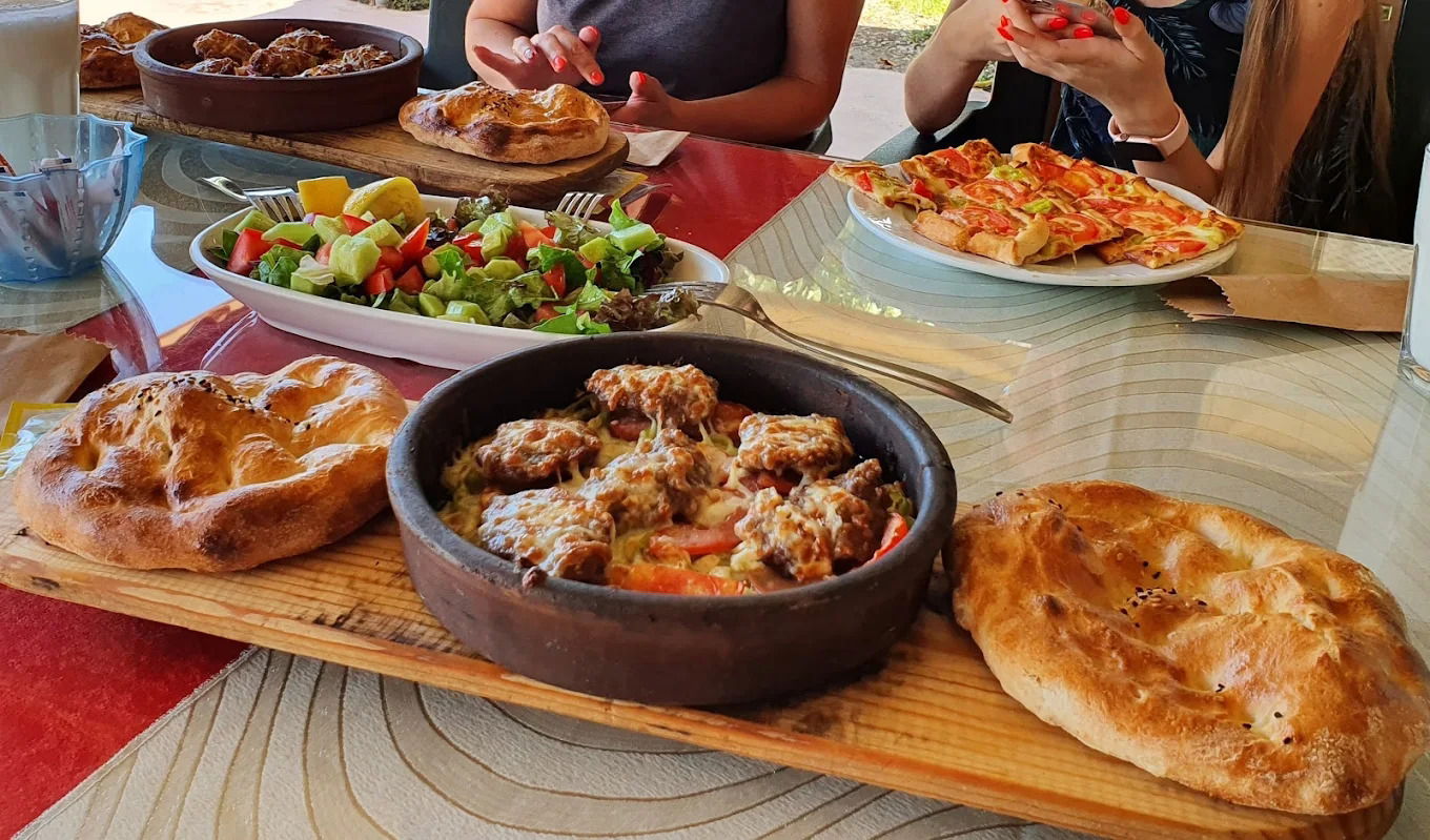 Ataköy pide kahvalti