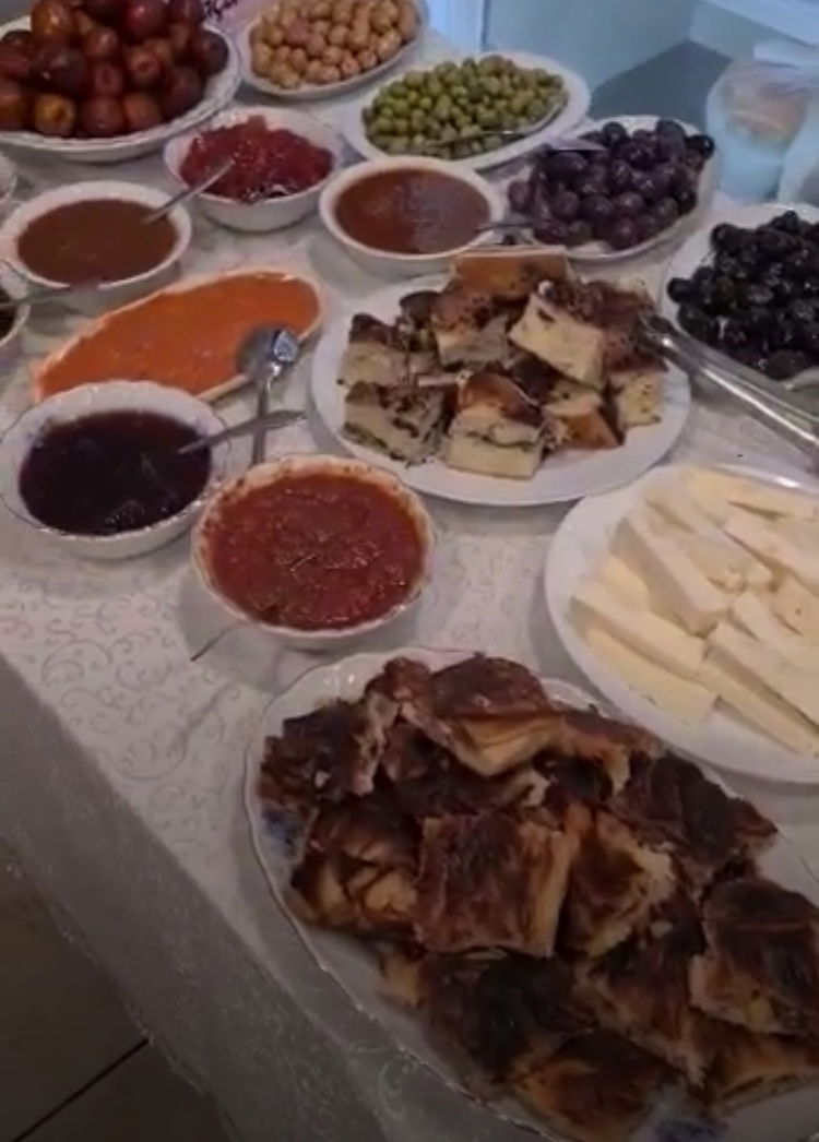 Esma'Nın Mutfağı - Ev Yemekleri