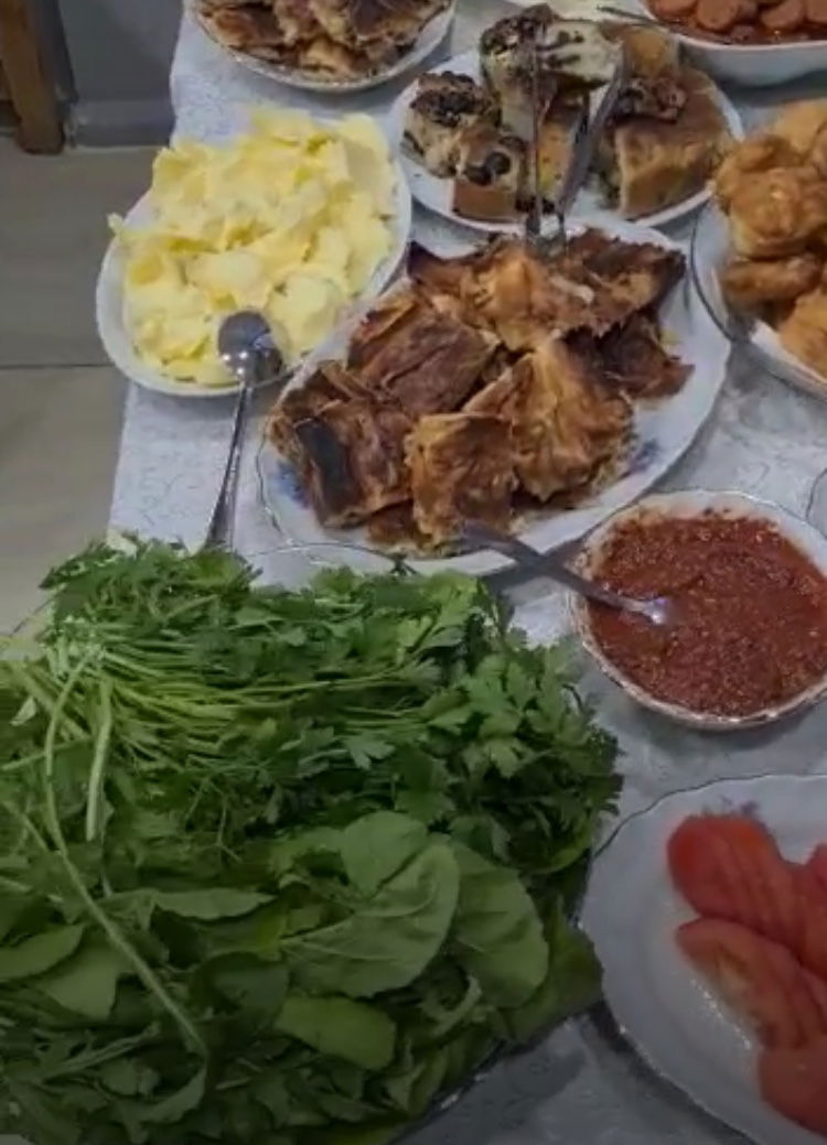 Esma'Nın Mutfağı - Ev Yemekleri