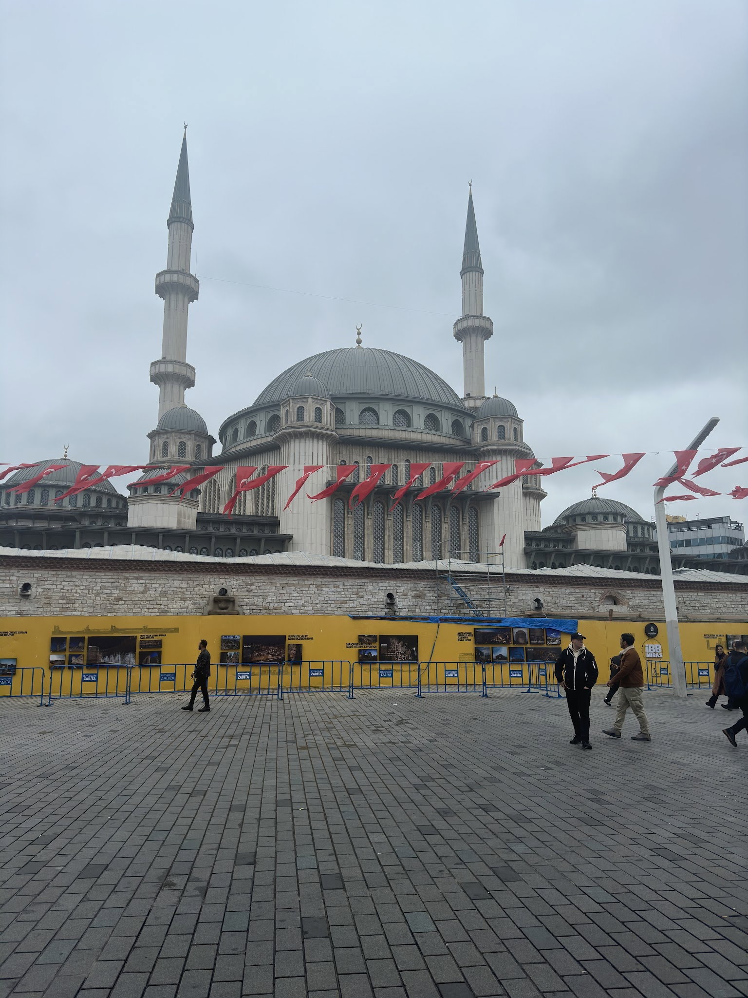 Çınar Karadeniz Pide Salonu