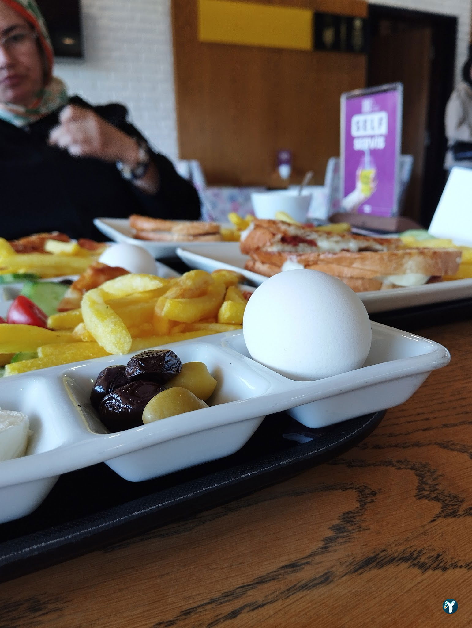 Kafem Gedavet