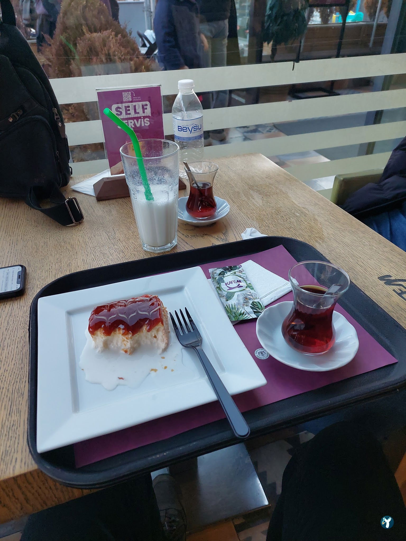 Kafem Gedavet
