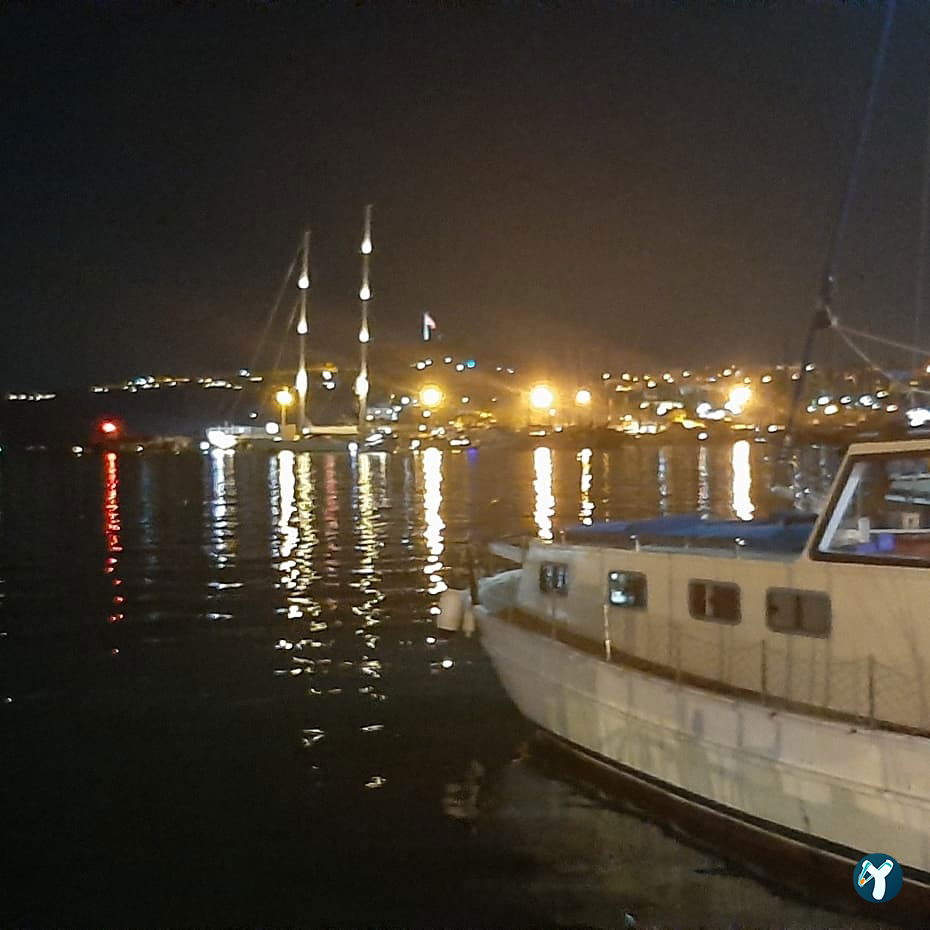 Mari̇na Sahi̇l Köfteci̇si̇