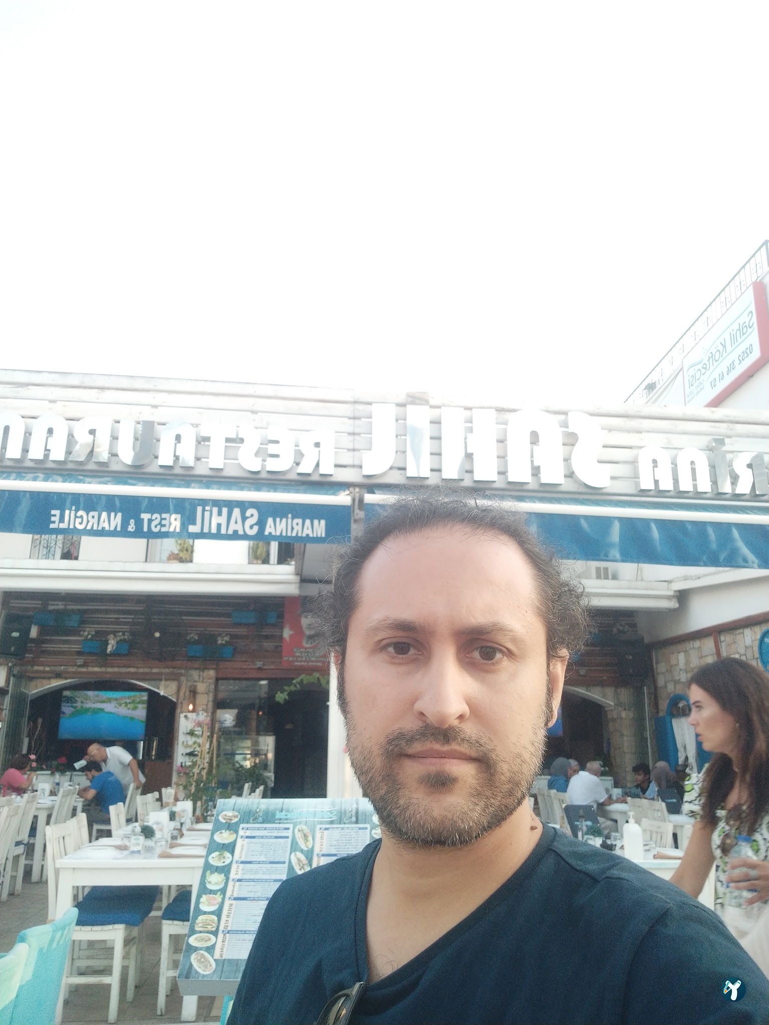 Mari̇na Sahi̇l Köfteci̇si̇