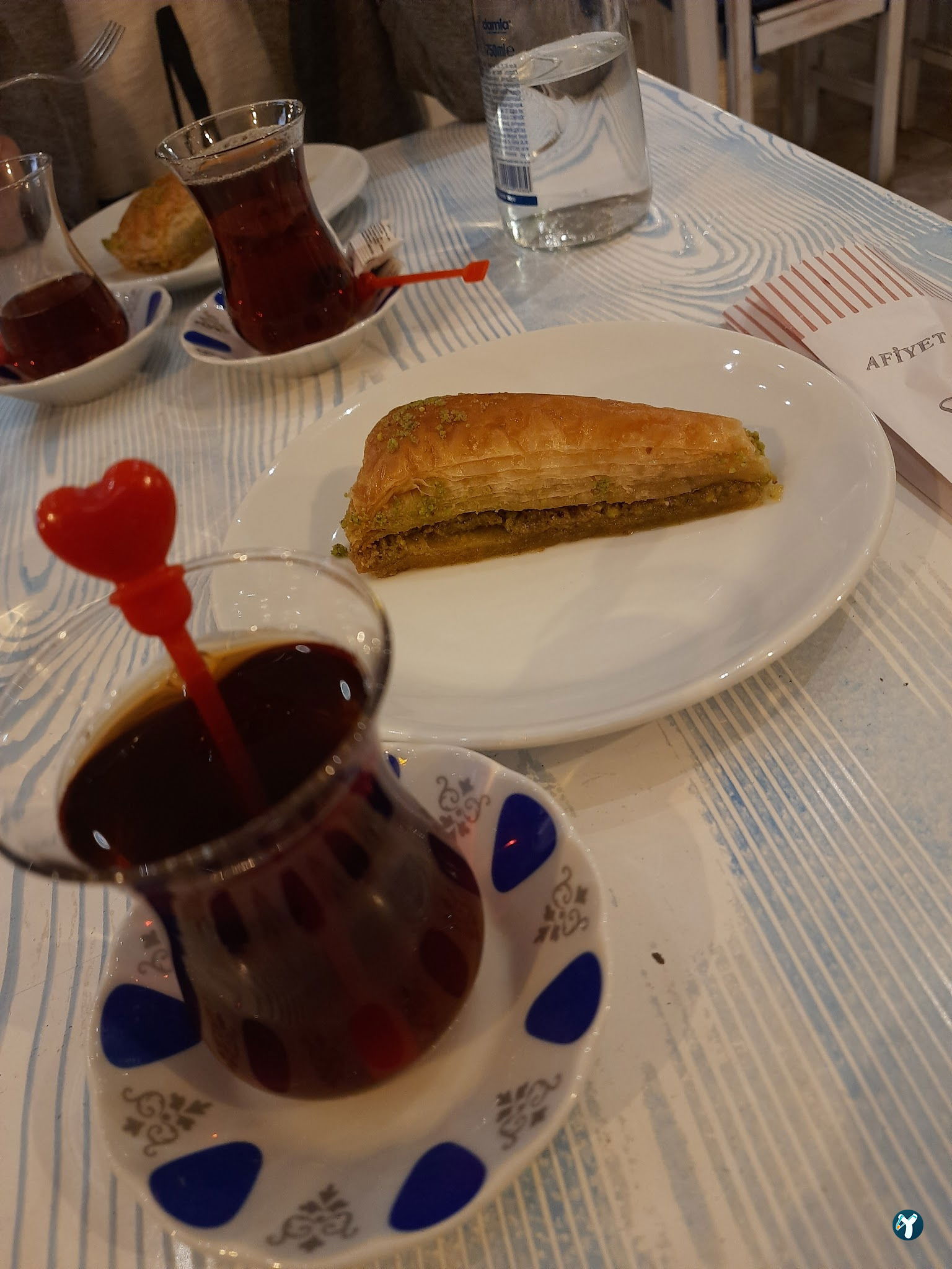 Mari̇na Sahi̇l Köfteci̇si̇