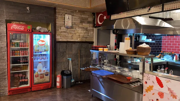 Annem Çorba Ve Tavuk Dünyası resimleri