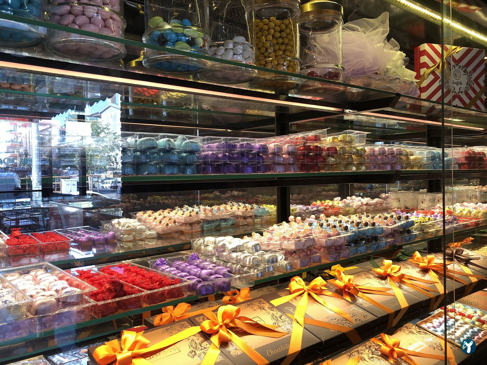 Ömer Yaren Pasta Evi Fırın Cafe
