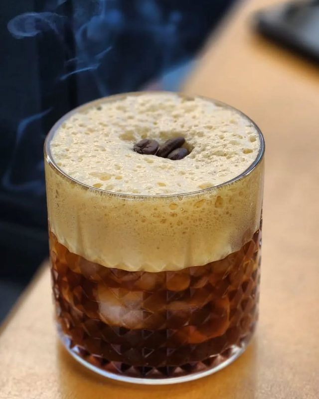 SOPHISTO SOCIAL CLUB