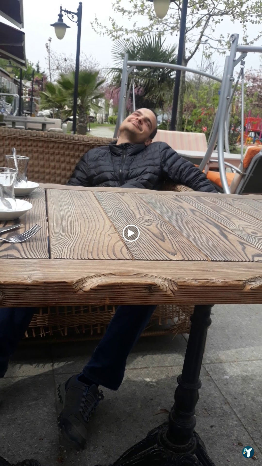 Mis Effendi Cafe