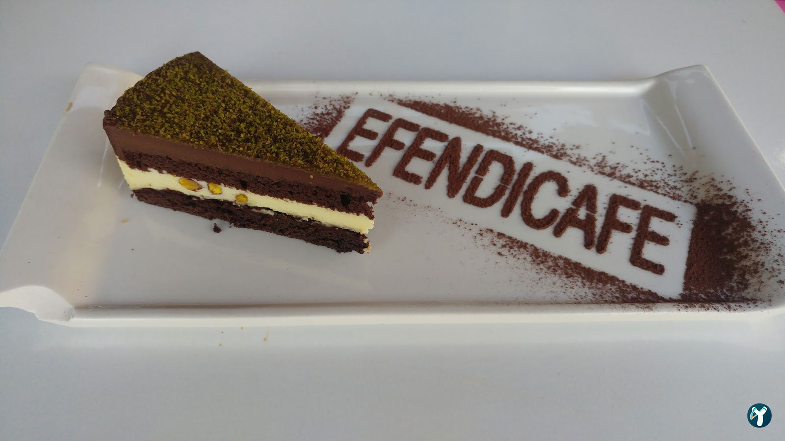 Mis Effendi Cafe