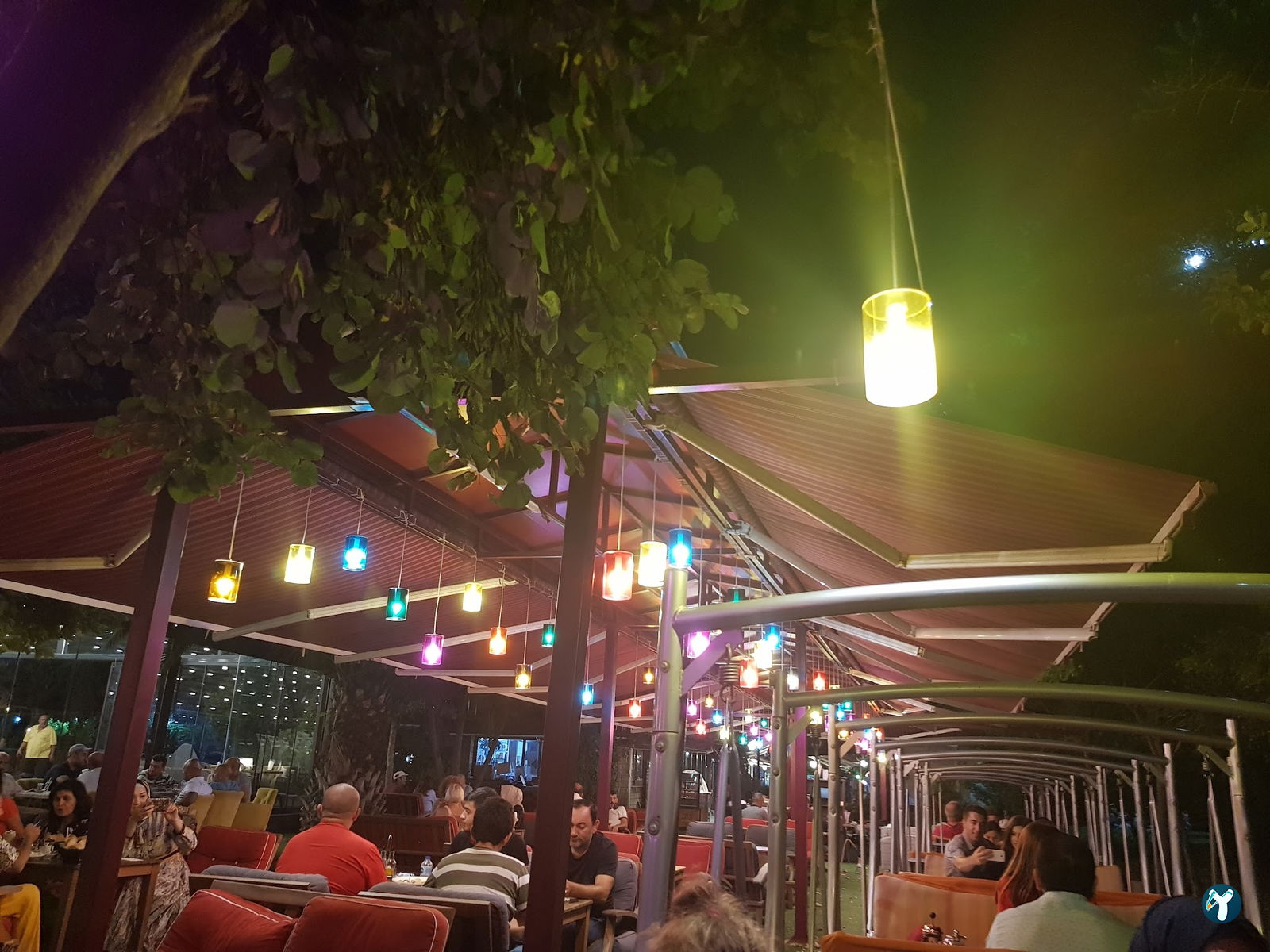 Mis Effendi Cafe
