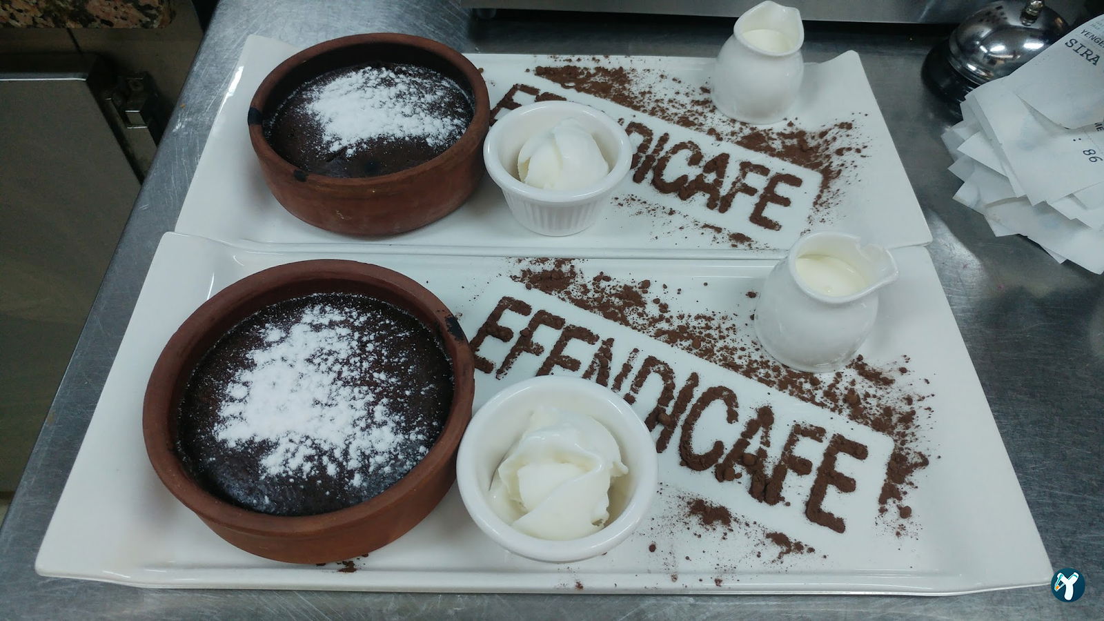 Mis Effendi Cafe