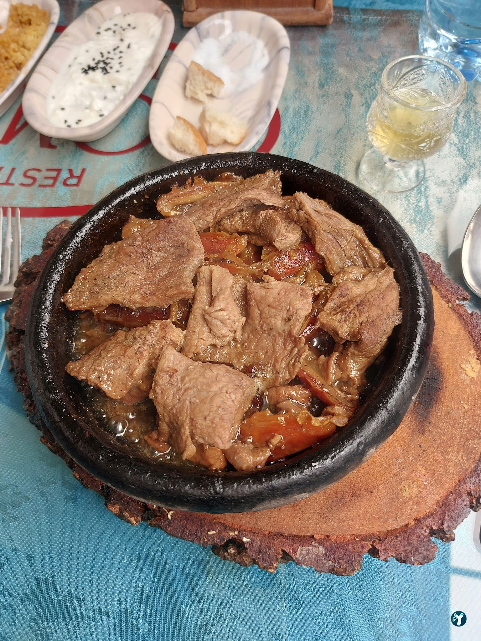 Somatçı Fihi Ma Fih Restaurant . Geçici Olarak Kapalı