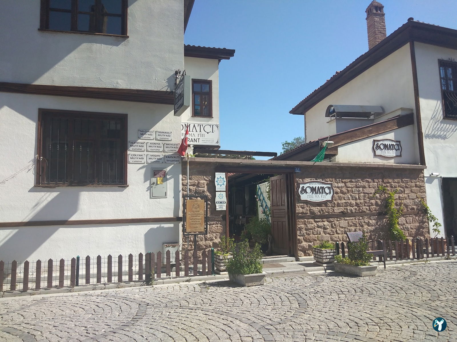 Somatçı Fihi Ma Fih Restaurant . Geçici Olarak Kapalı