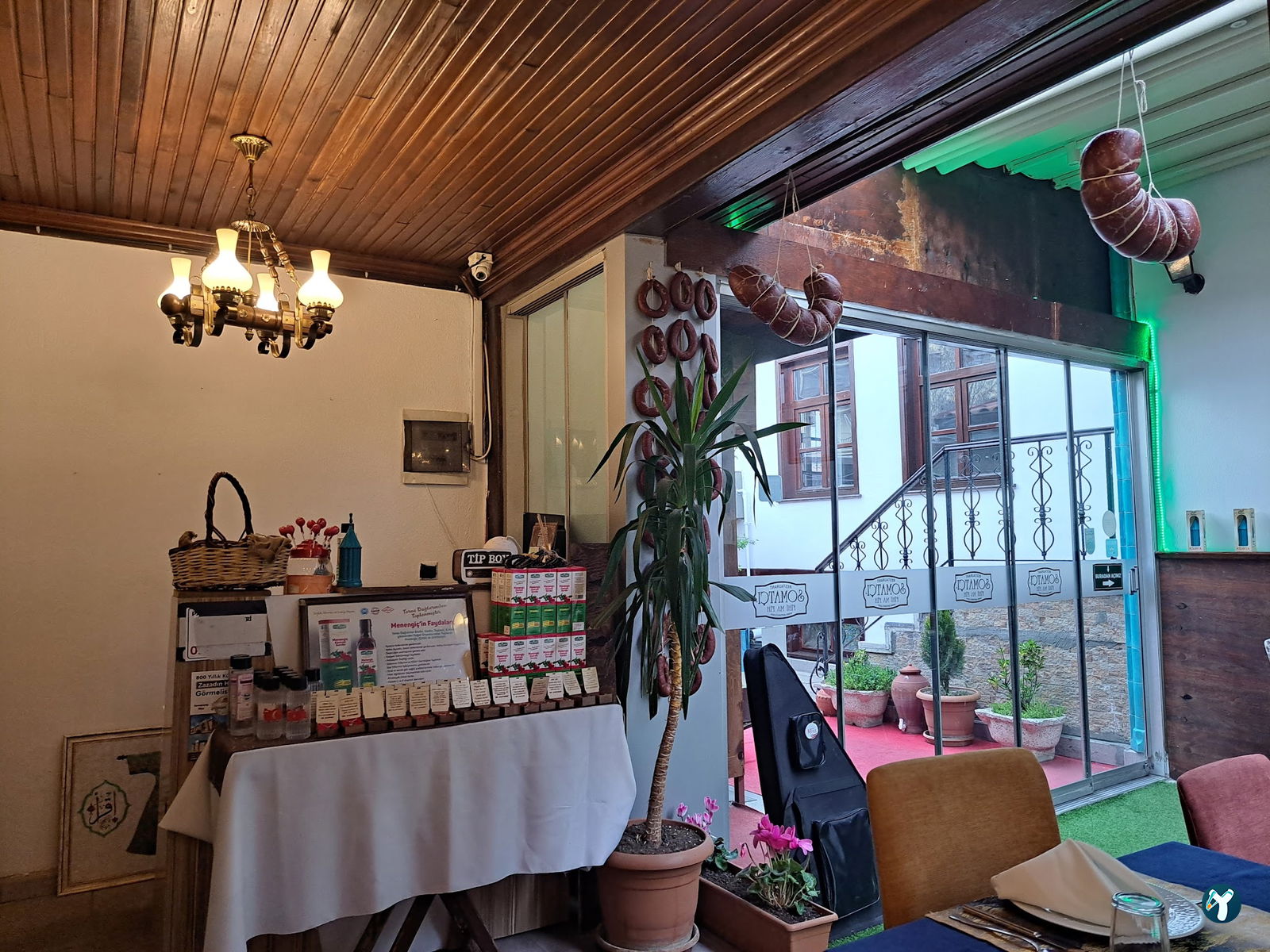 Somatçı Fihi Ma Fih Restaurant . Geçici Olarak Kapalı