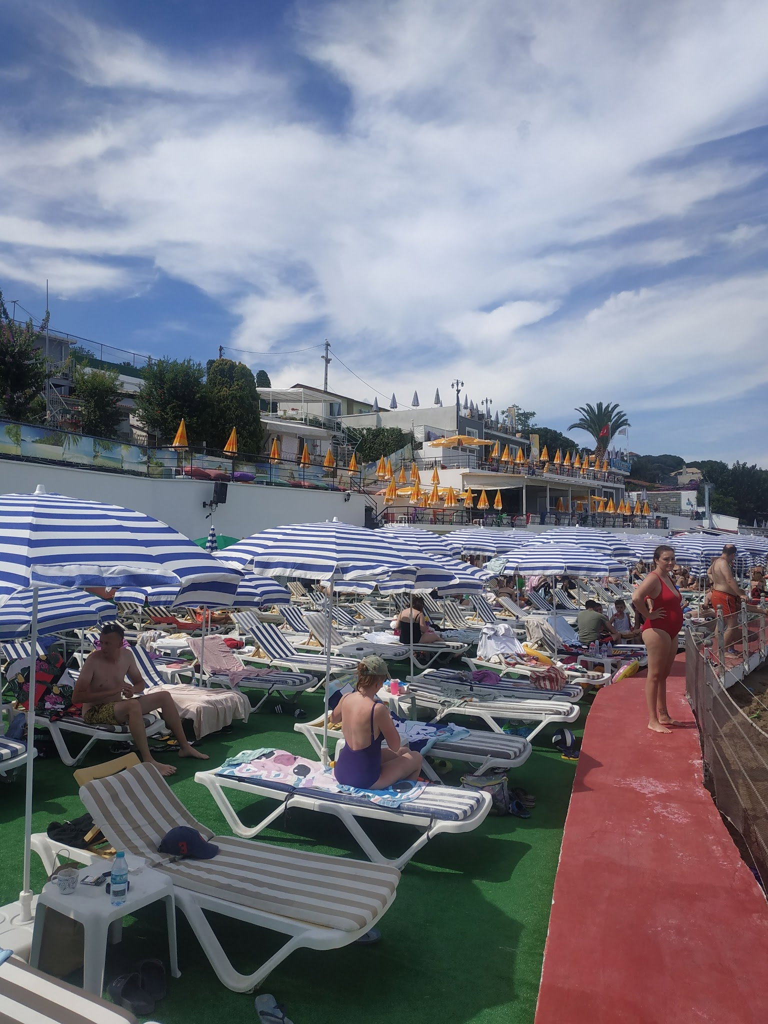 Nakibey Aile Plaj Tesisleri