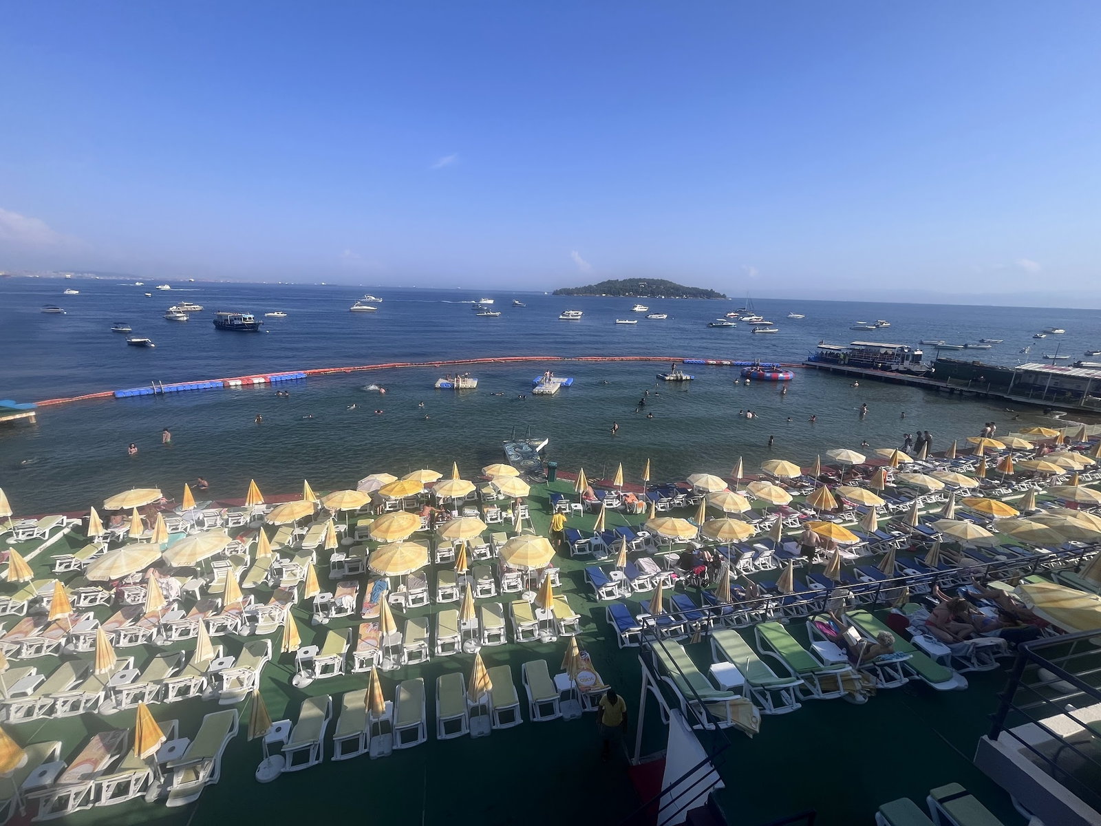 Nakibey Aile Plaj Tesisleri