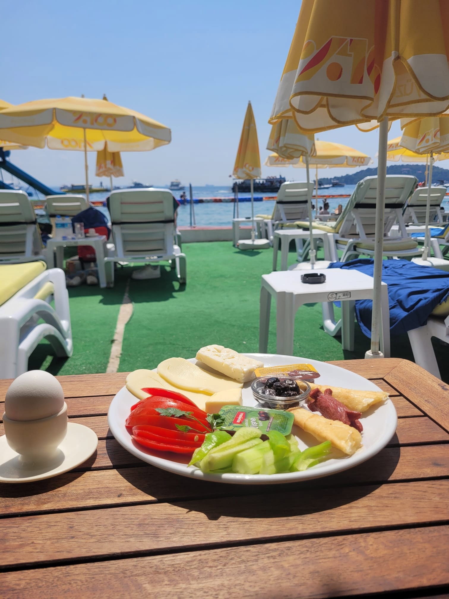 Nakibey Aile Plaj Tesisleri