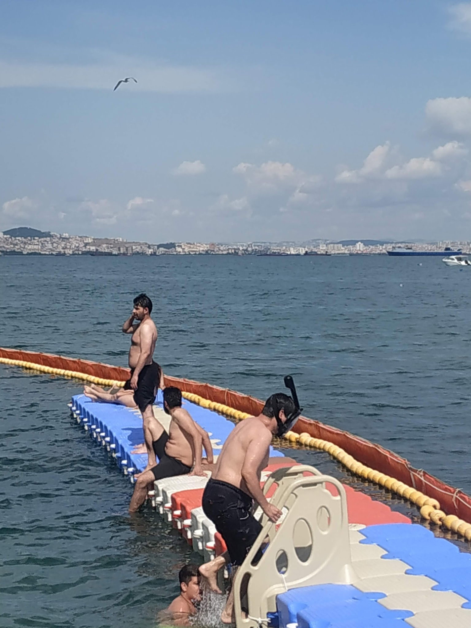 Nakibey Aile Plaj Tesisleri