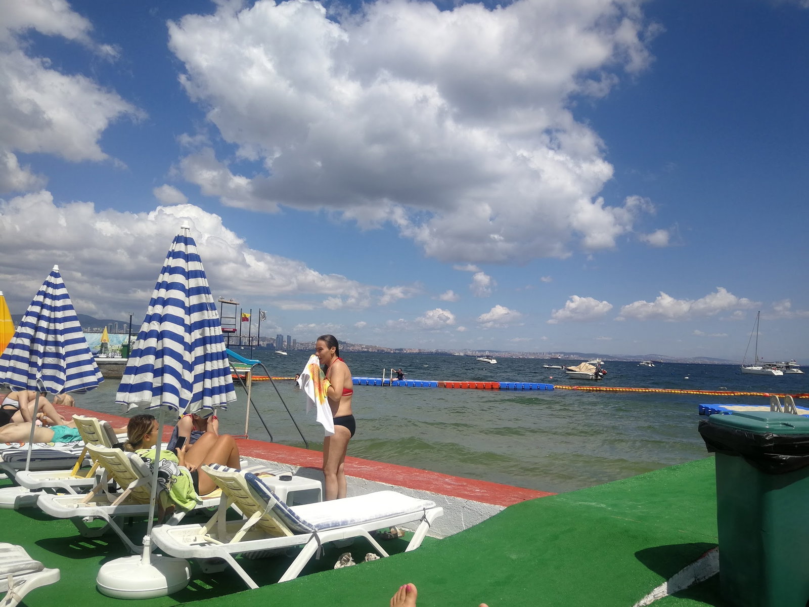 Nakibey Aile Plaj Tesisleri