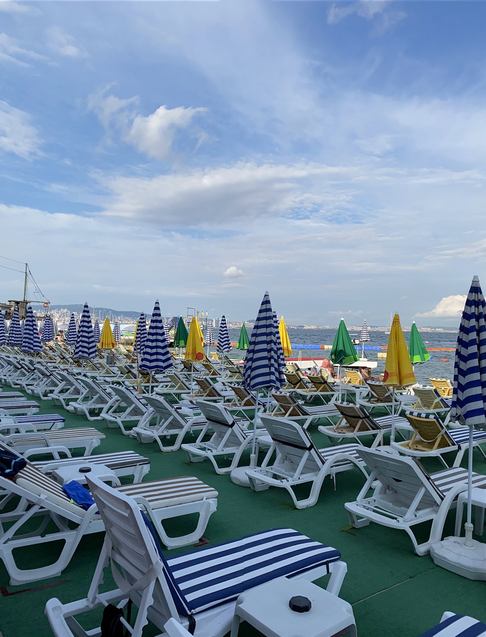 Nakibey Aile Plaj Tesisleri