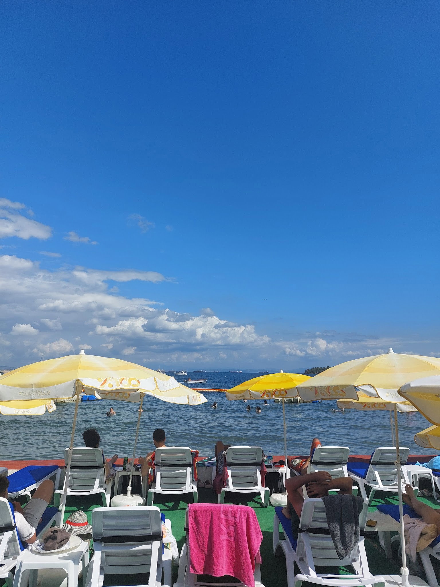 Nakibey Aile Plaj Tesisleri