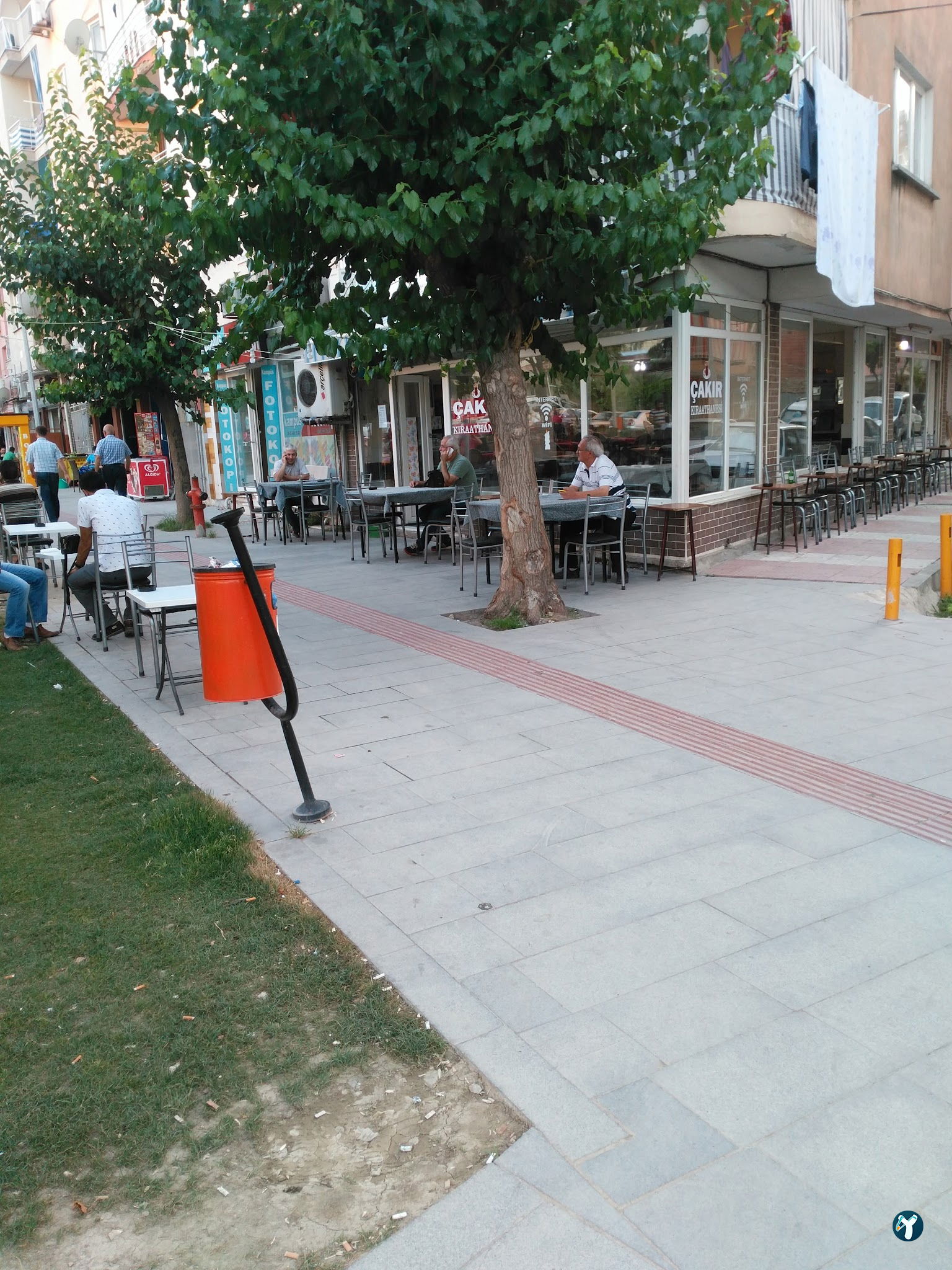 Çakir Kiraathanesi̇