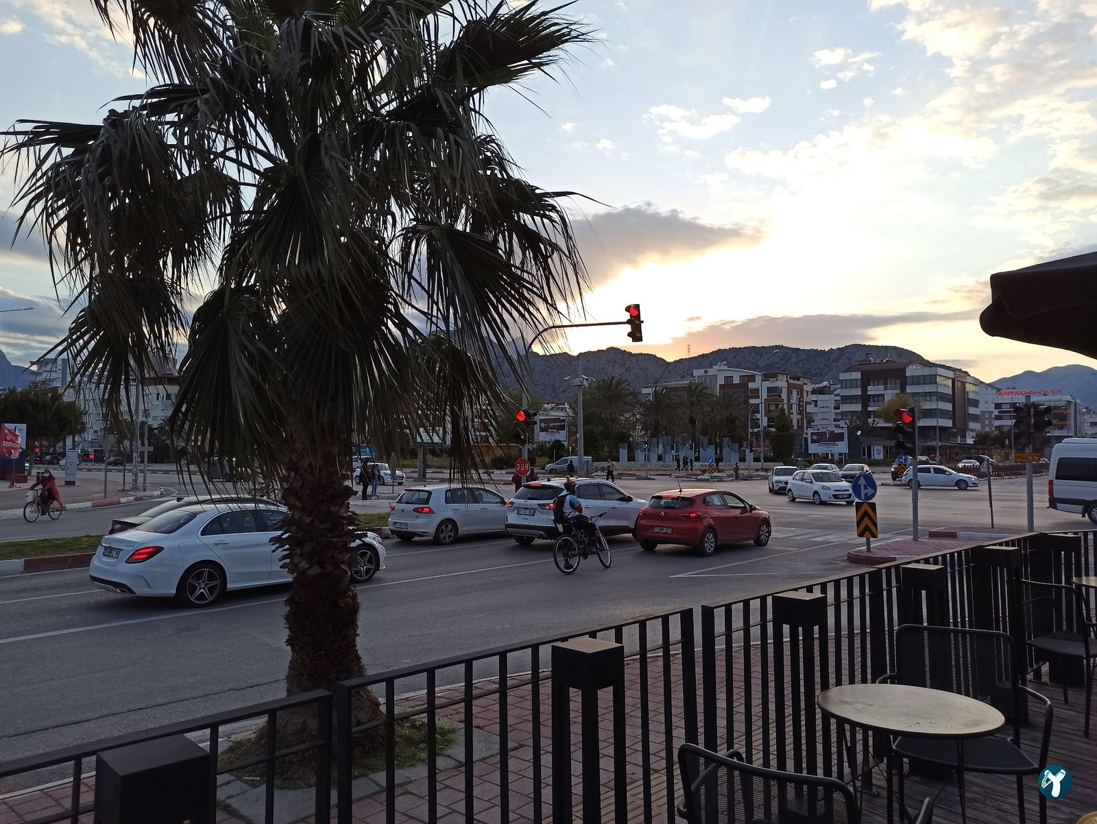 Kahve Dünyası Algötür - Antalya Konyaaltı