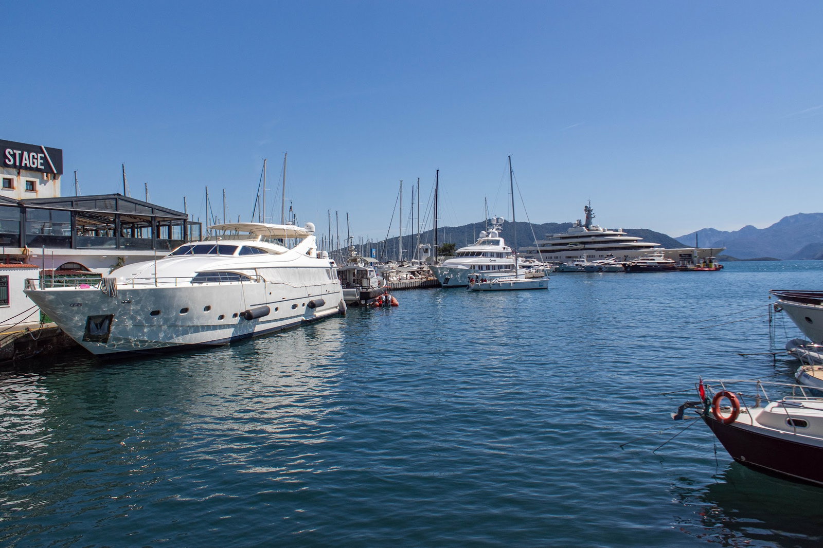 Bono Good Times Marina