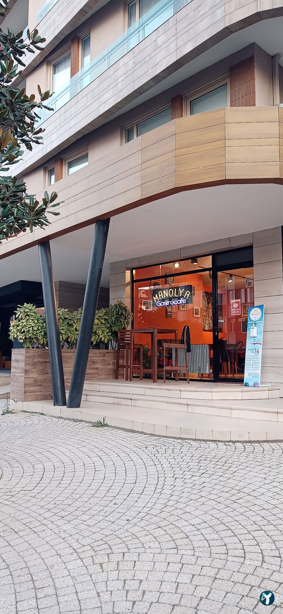 Manolya Gastrocafe