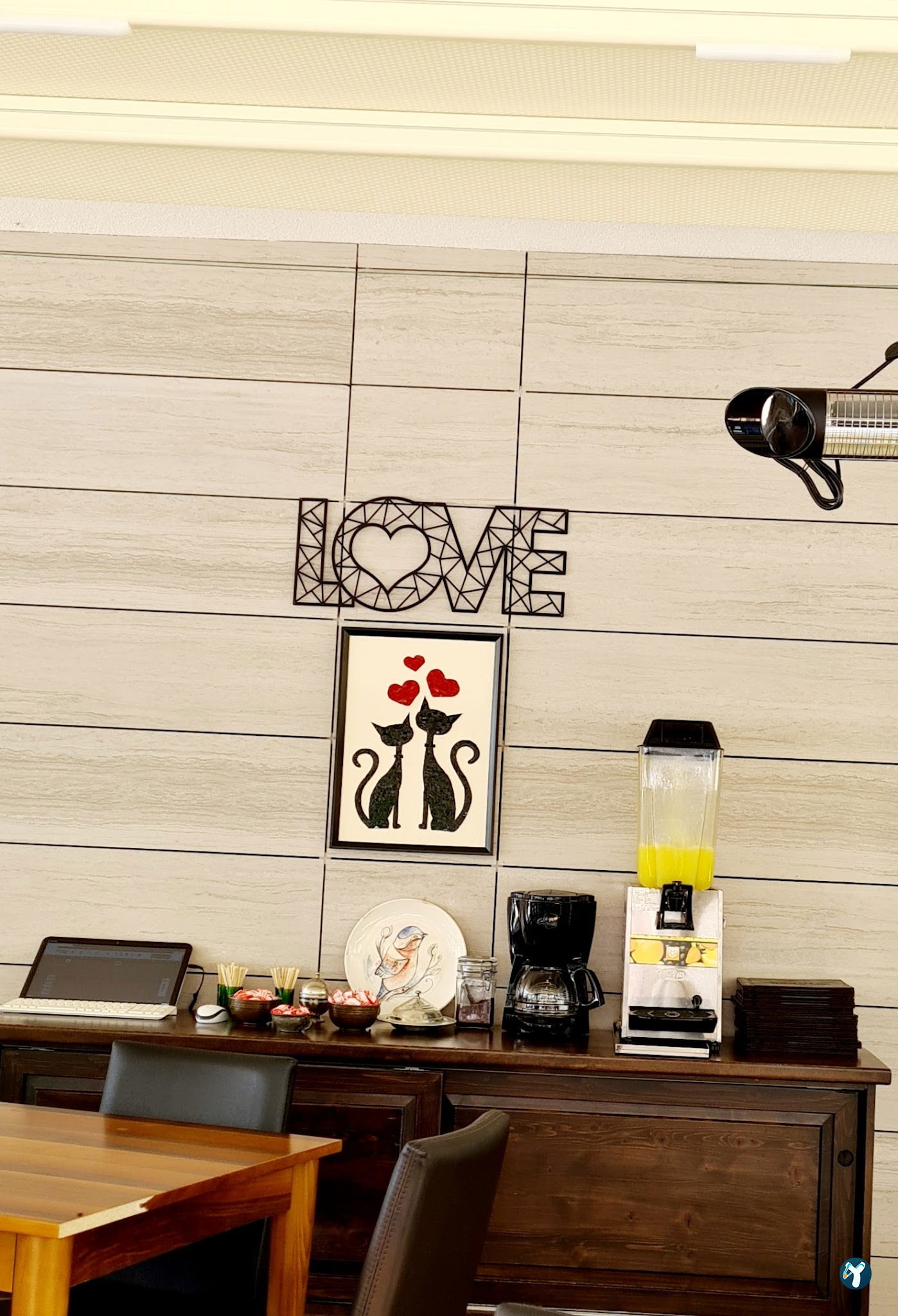 Manolya Gastrocafe