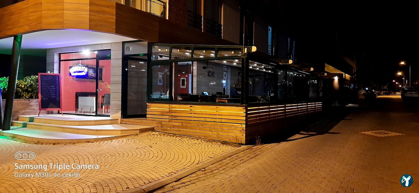Manolya Gastrocafe