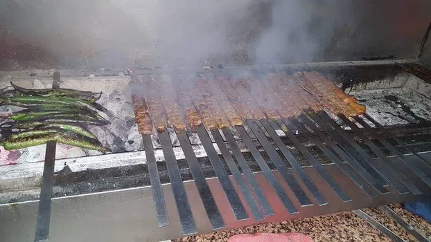 Dürümcü İzzeti̇n Yeri̇ Yeni̇bosna Bahçeli̇evler resimleri