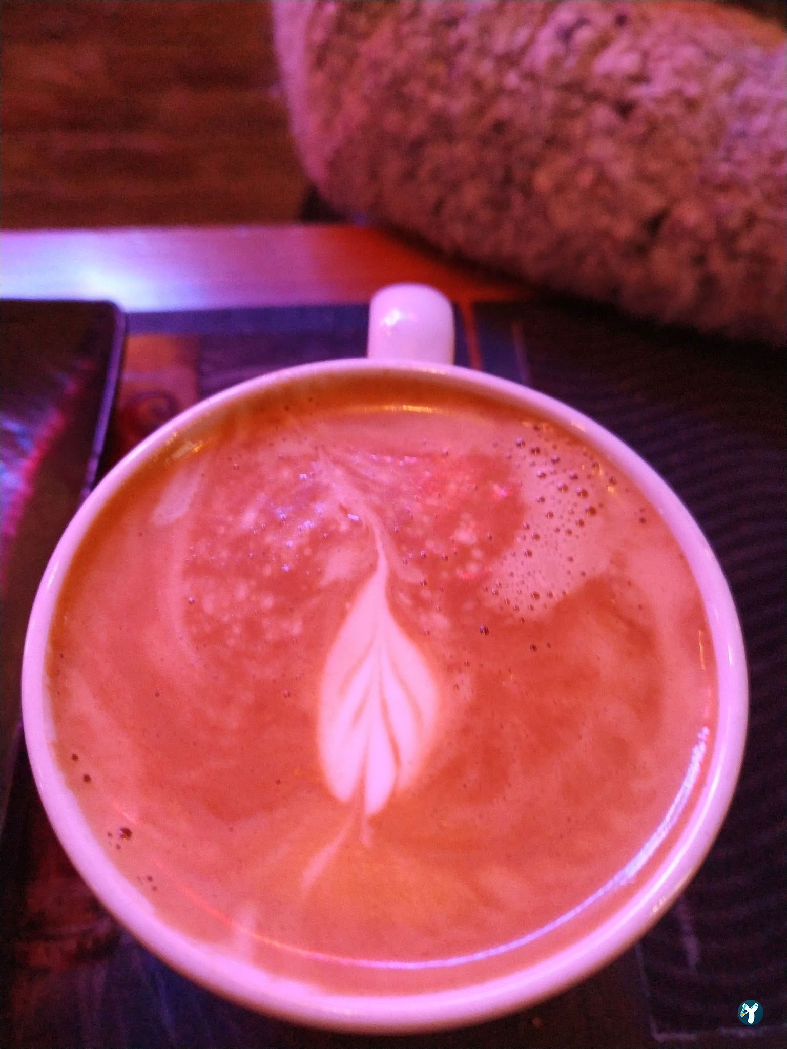 Dopamine Coffee Shop - Moda