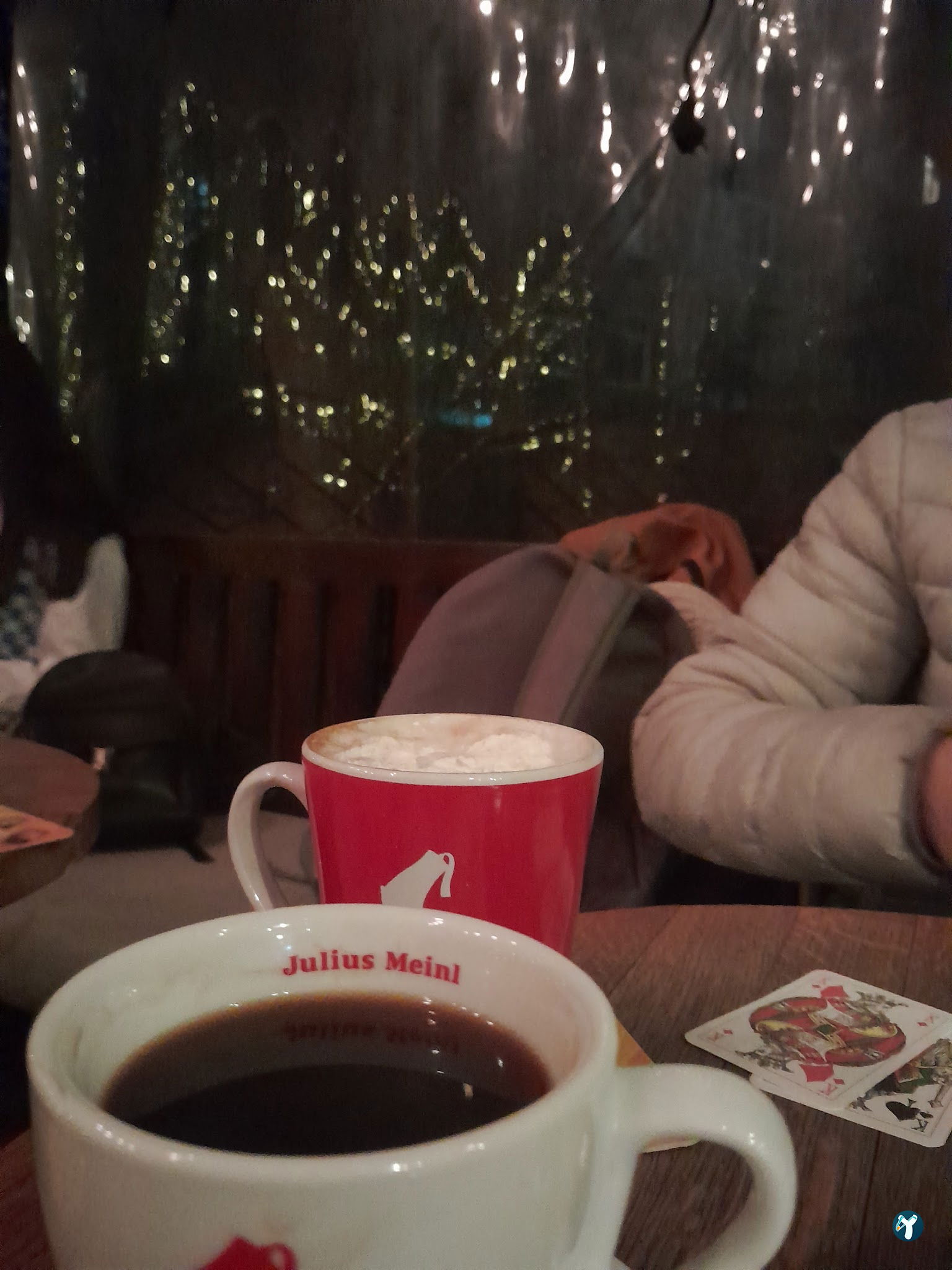 Dopamine Coffee Shop - Moda