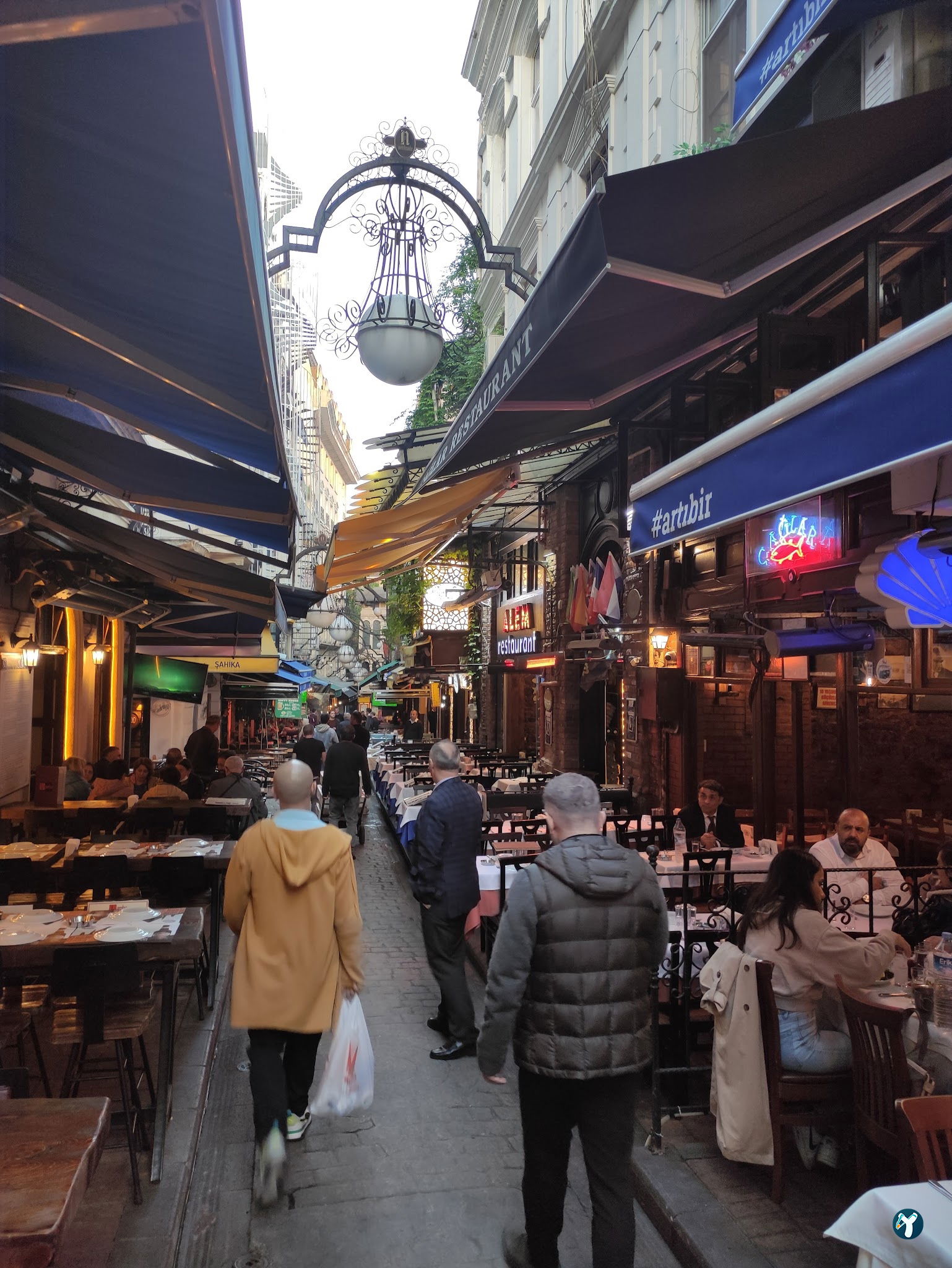Lipsos Restaurant
