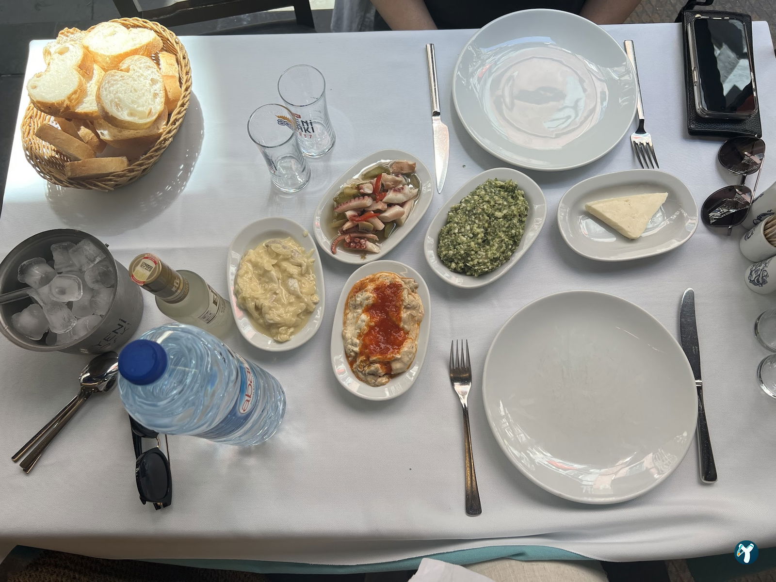 Lipsos Restaurant