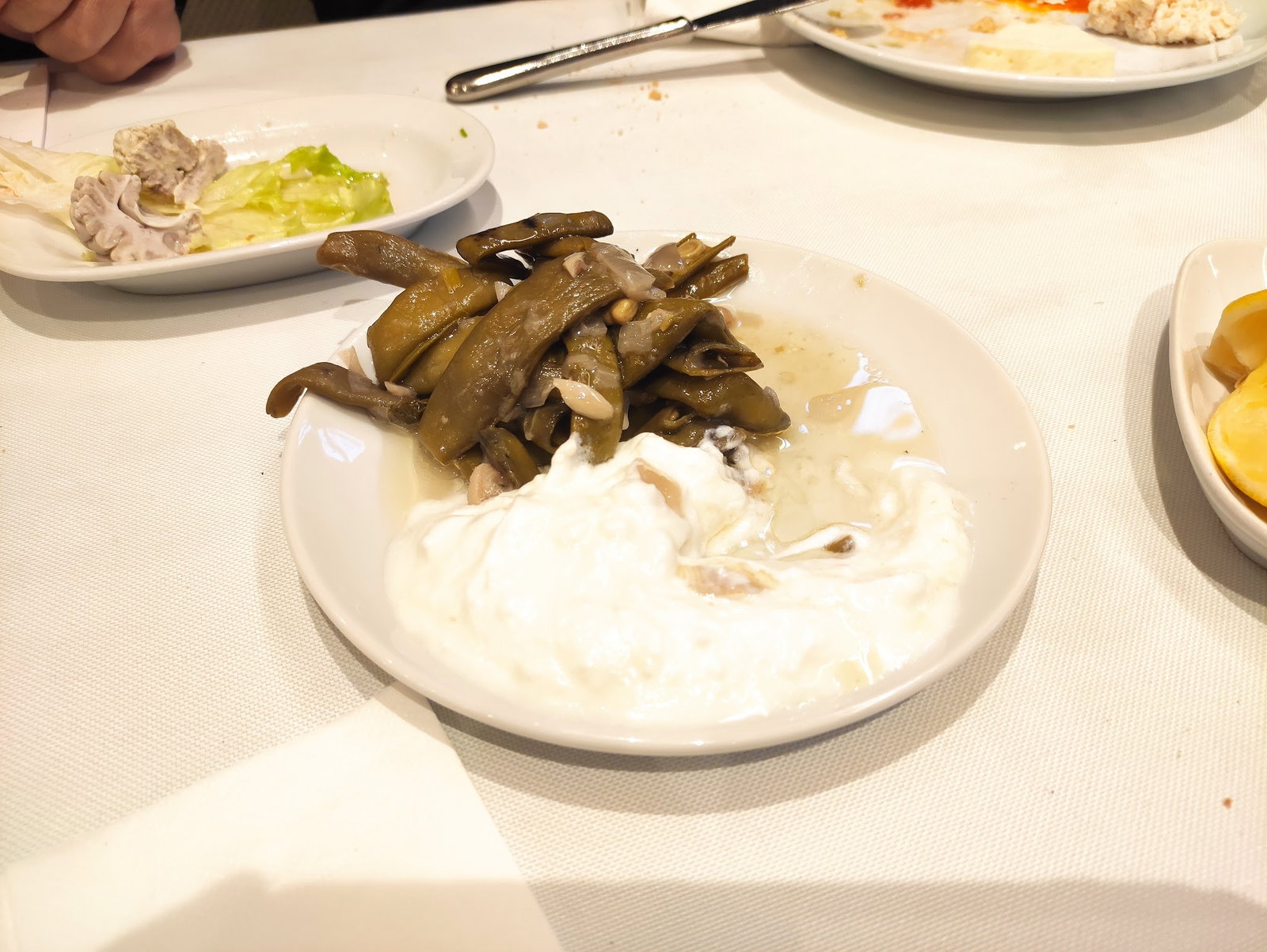 Lipsos Restaurant