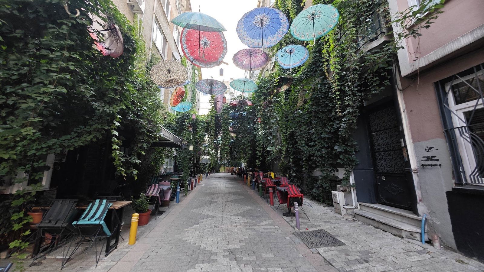 Arkadaş Satranç Kafe