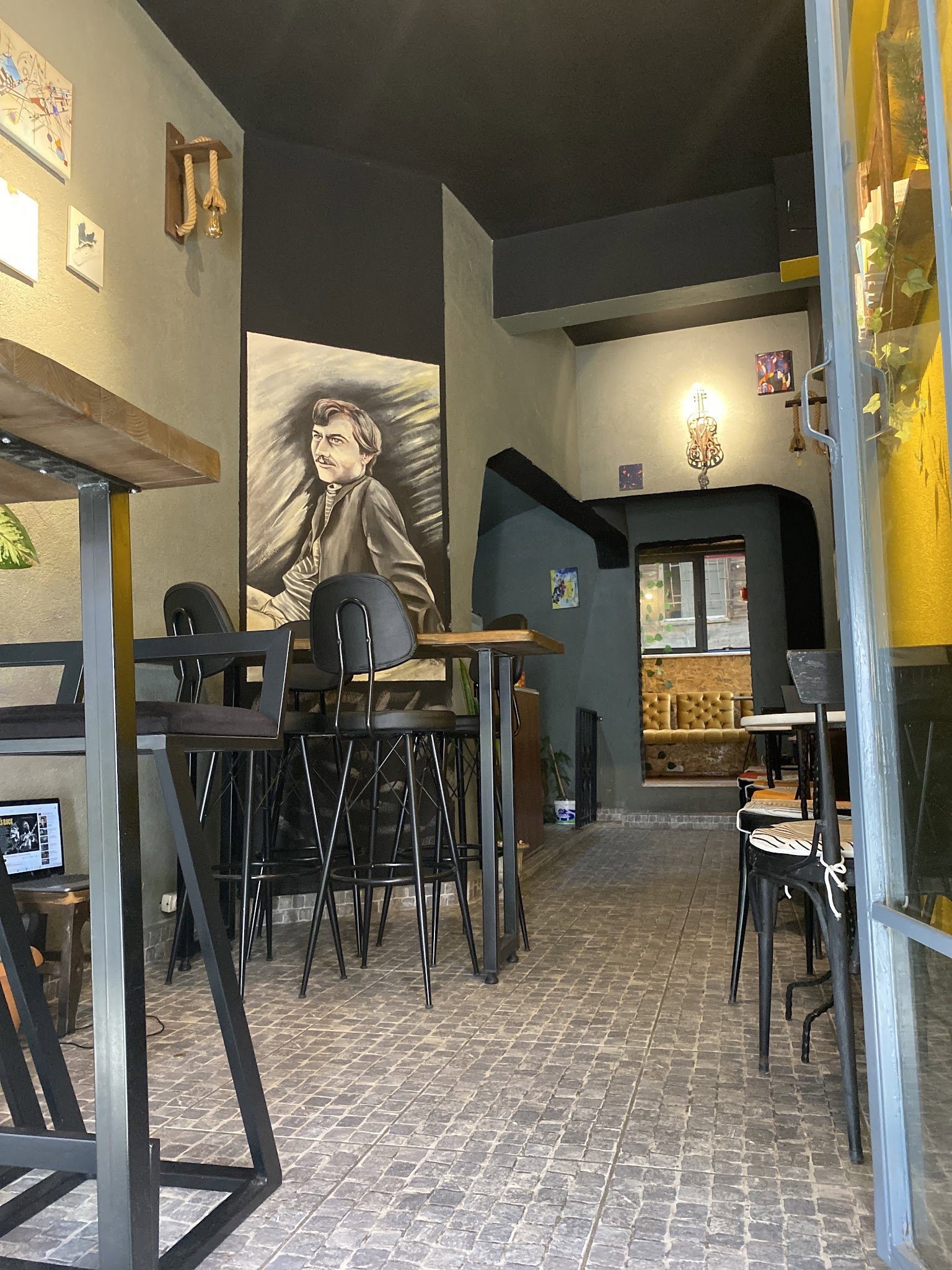 Arkadaş Satranç Kafe