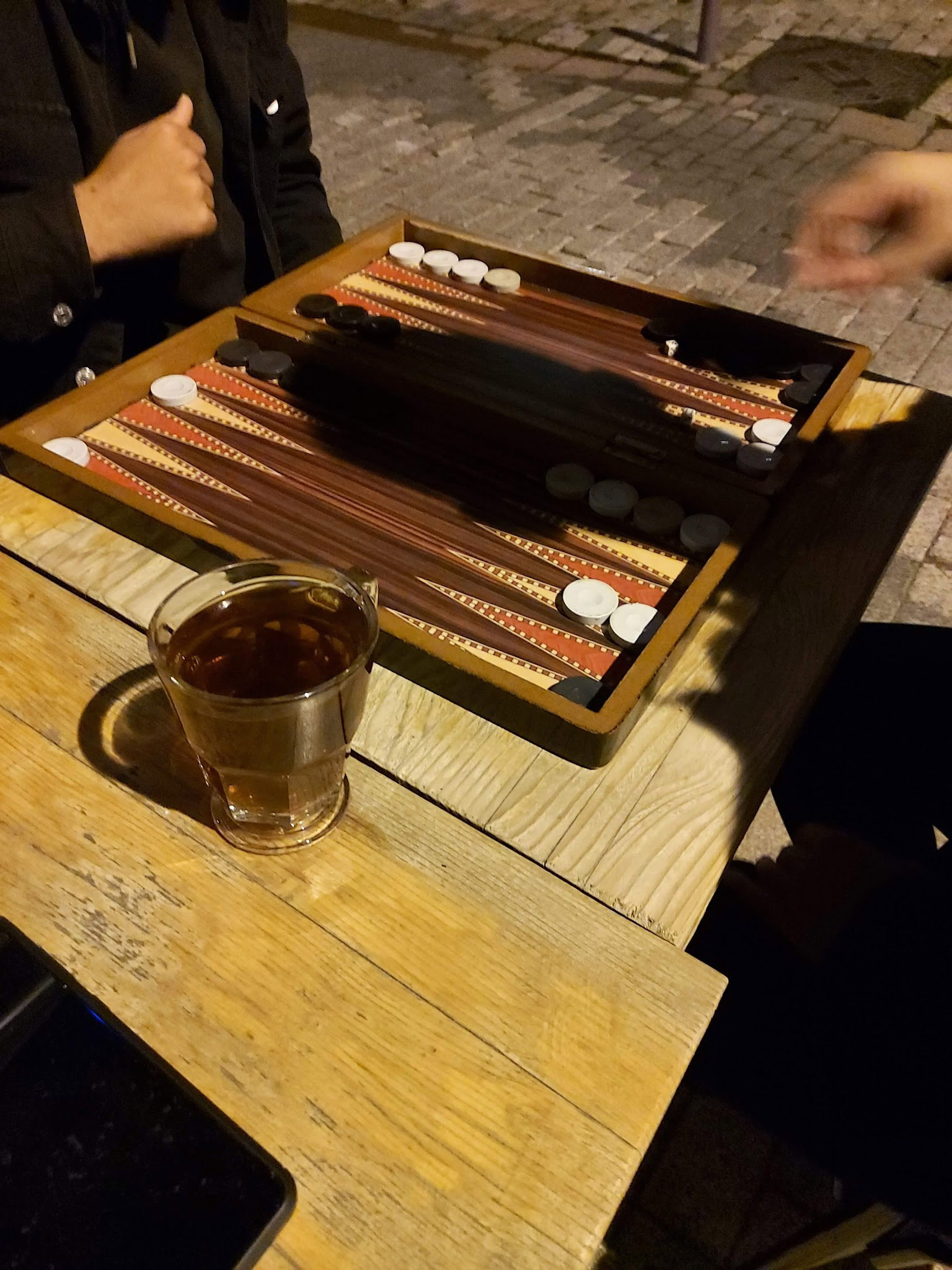 Arkadaş Satranç Kafe