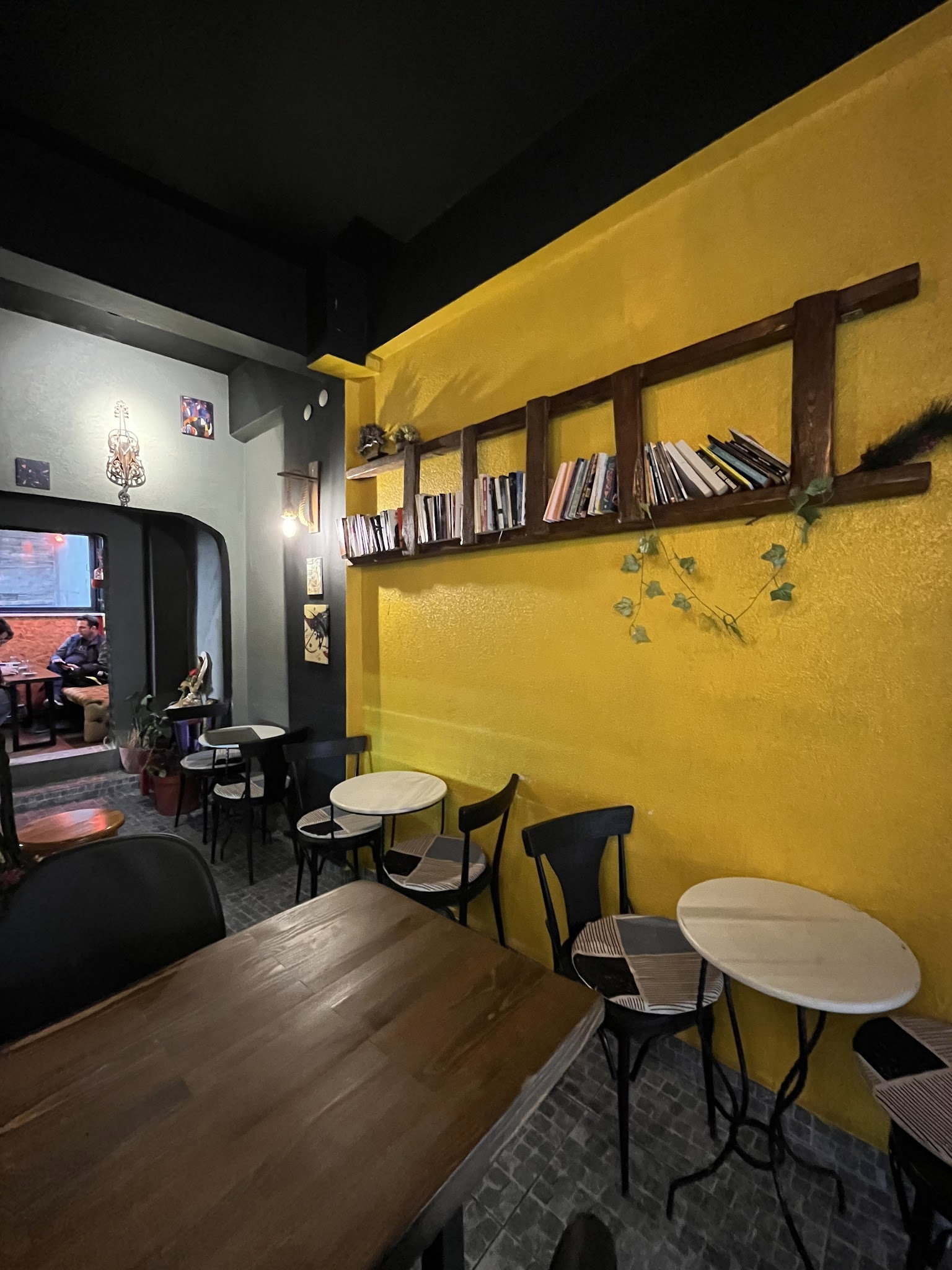 Arkadaş Satranç Kafe