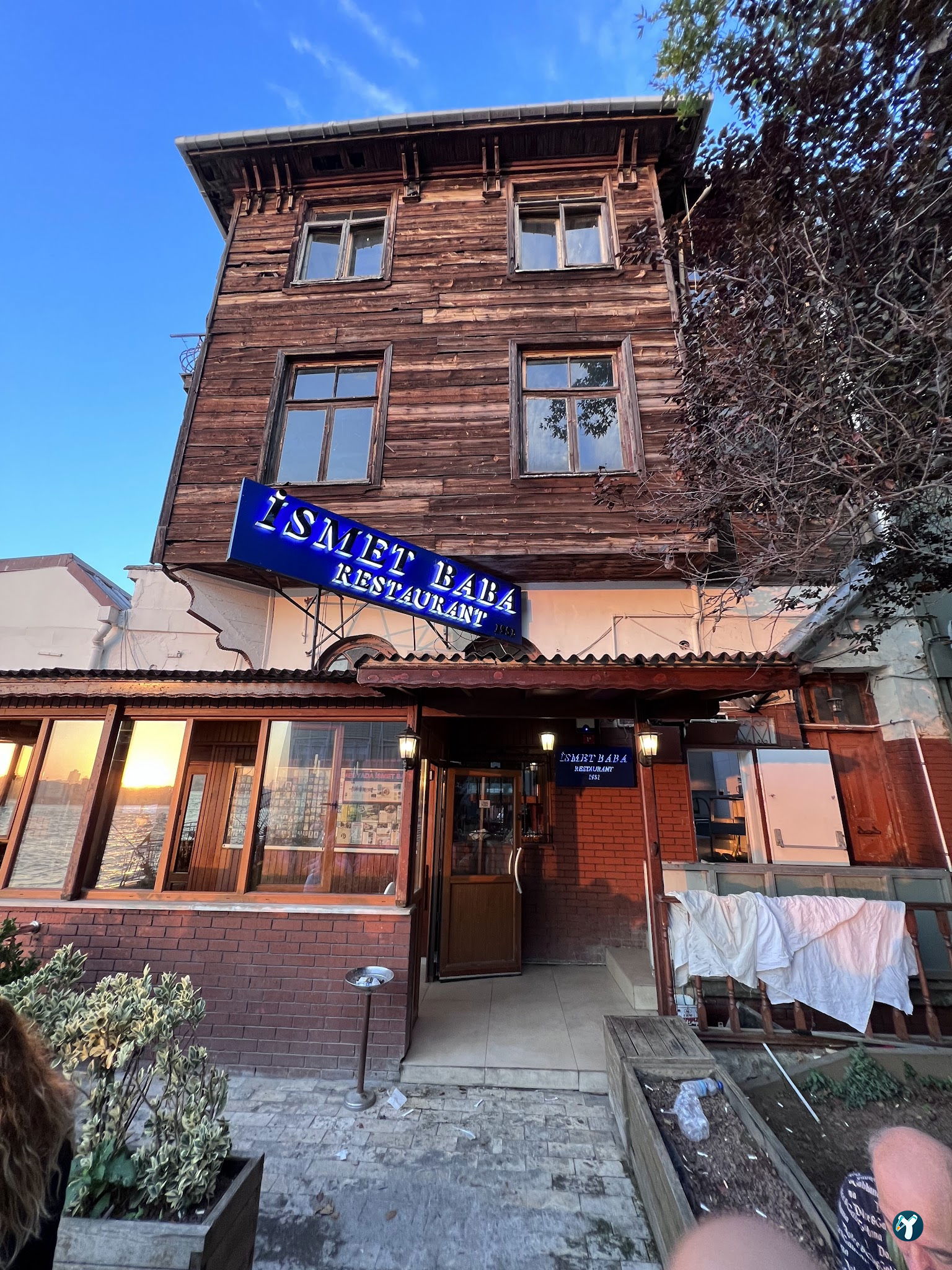 Ismet Baba Fish Restaurant
