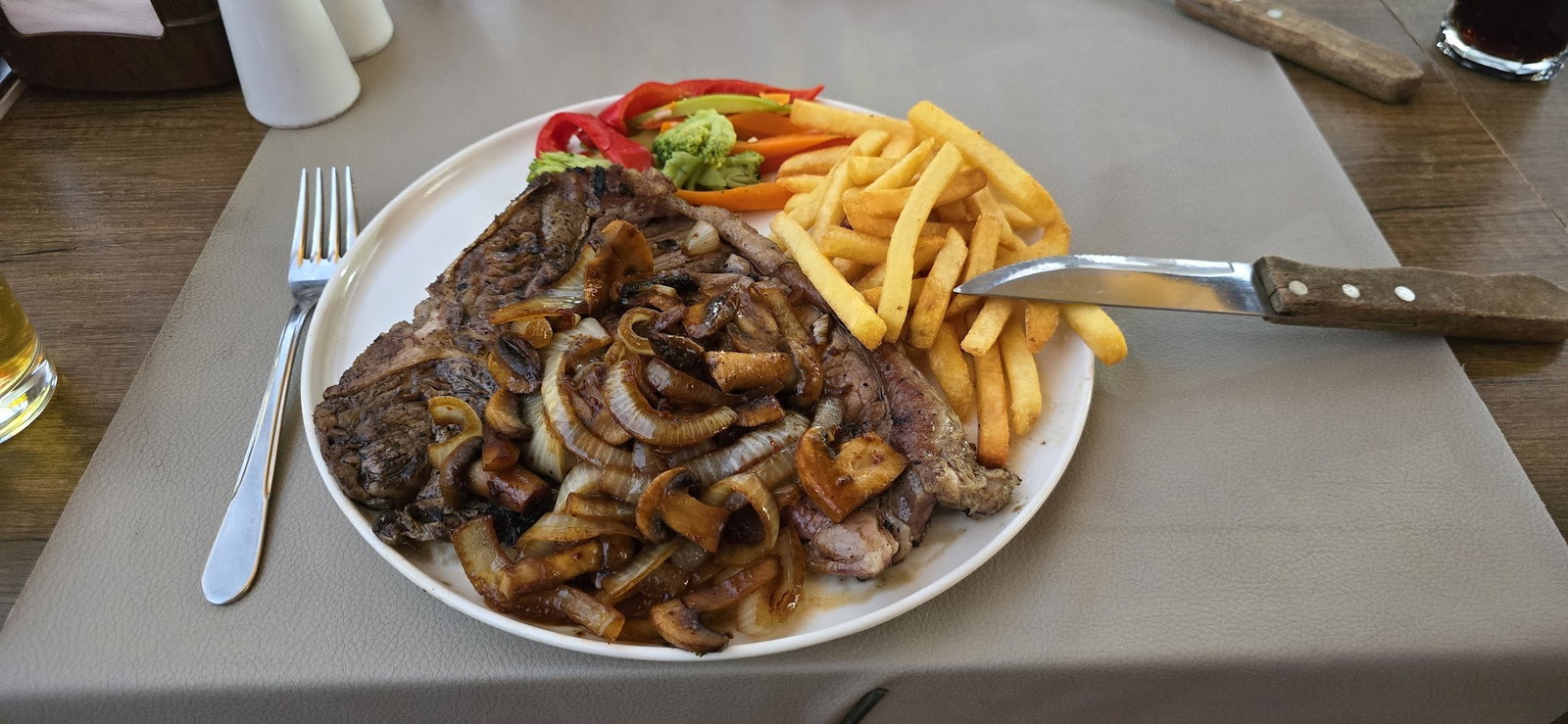 Steak House (Golden River)