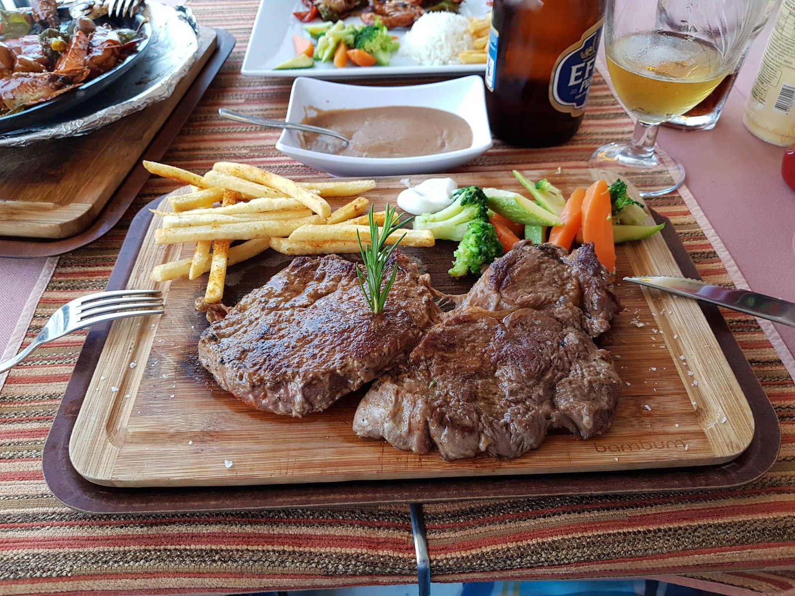 Steak House (Golden River)
