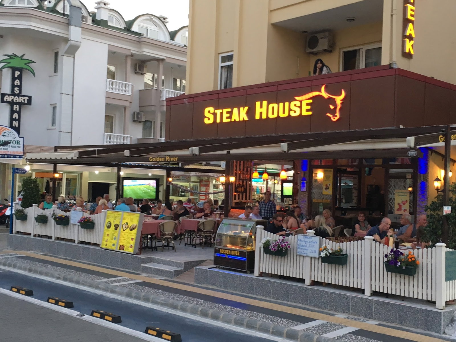 Steak House (Golden River)