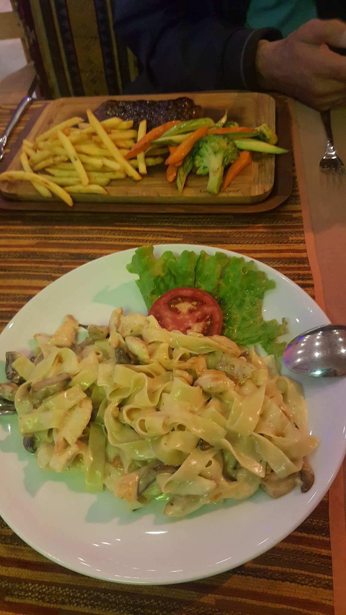 Steak House (Golden River)