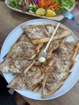 Bi Buçuk Pide Pizza Lahmacun Special resimleri