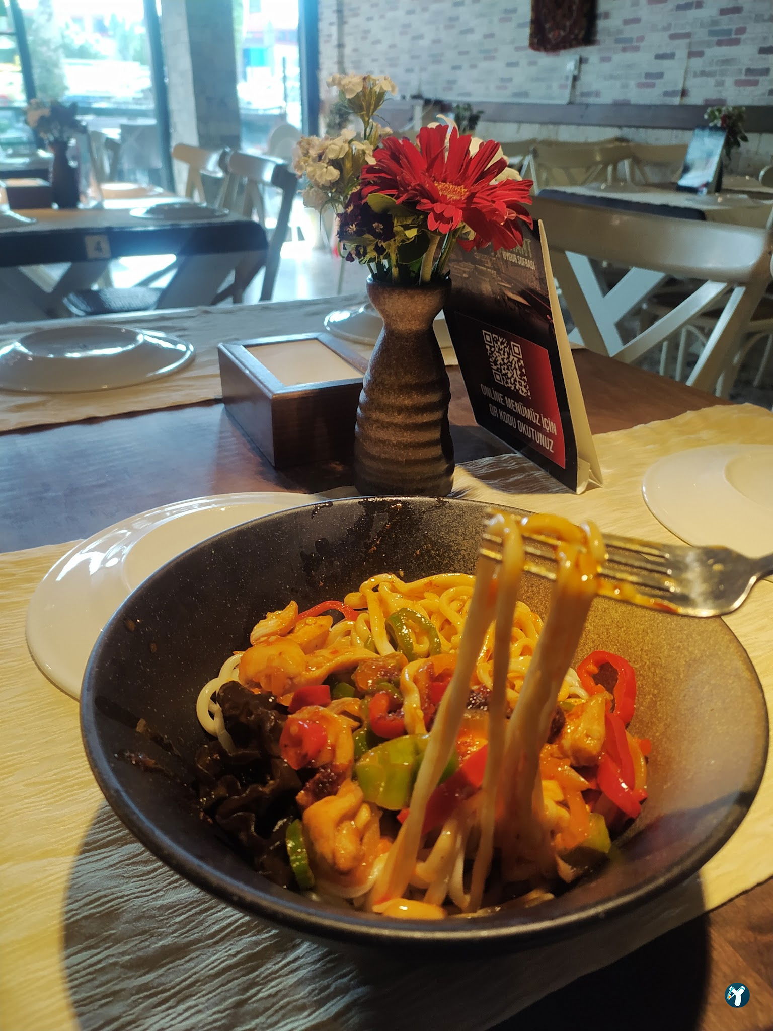 Kroren Restorant